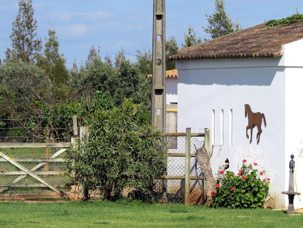 Отель Quinta Dos Cavalos Силвеш Экстерьер фото